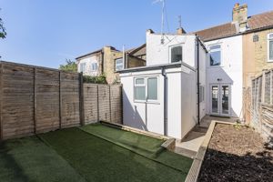 Photo 17- click for photo gallery